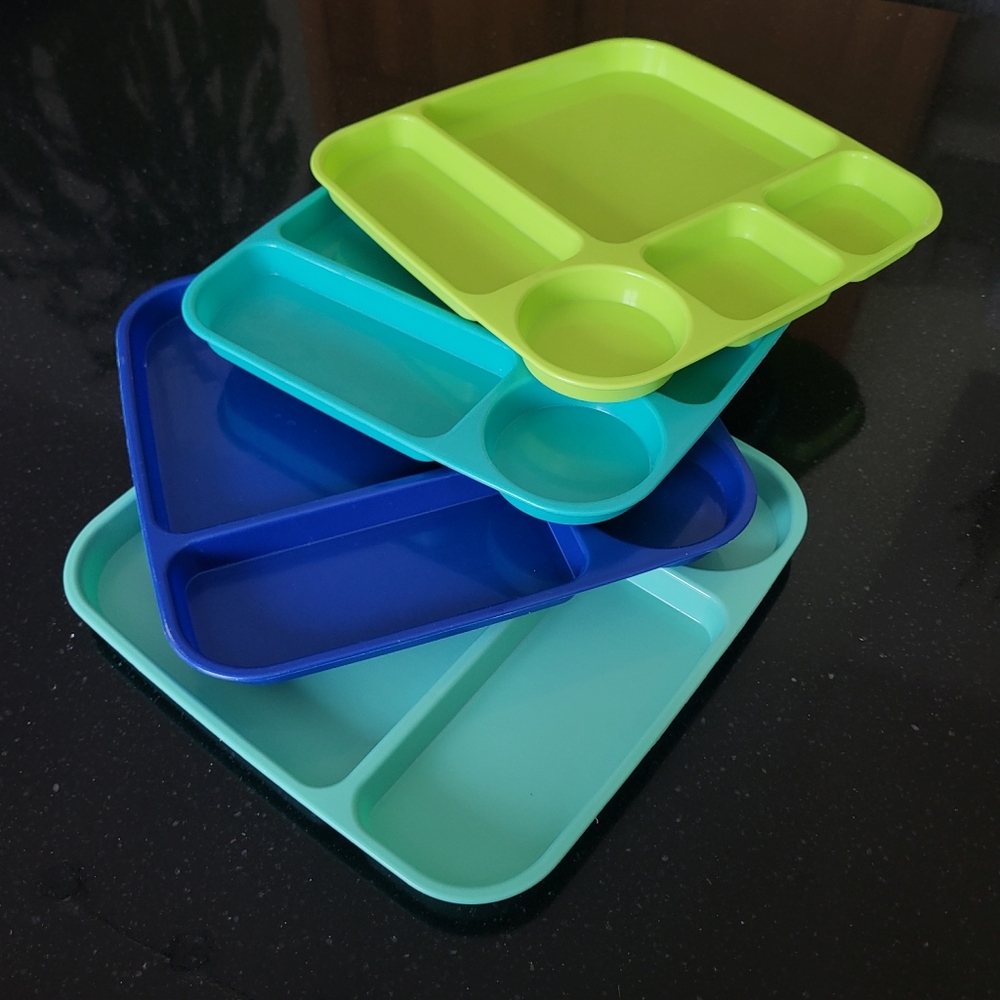 Nordic Ware Microwave Safe Party Trays set of 4